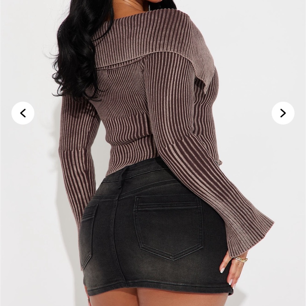 Off-Shoulder Ribbed Zipper Sweater - Picture 4 of 4